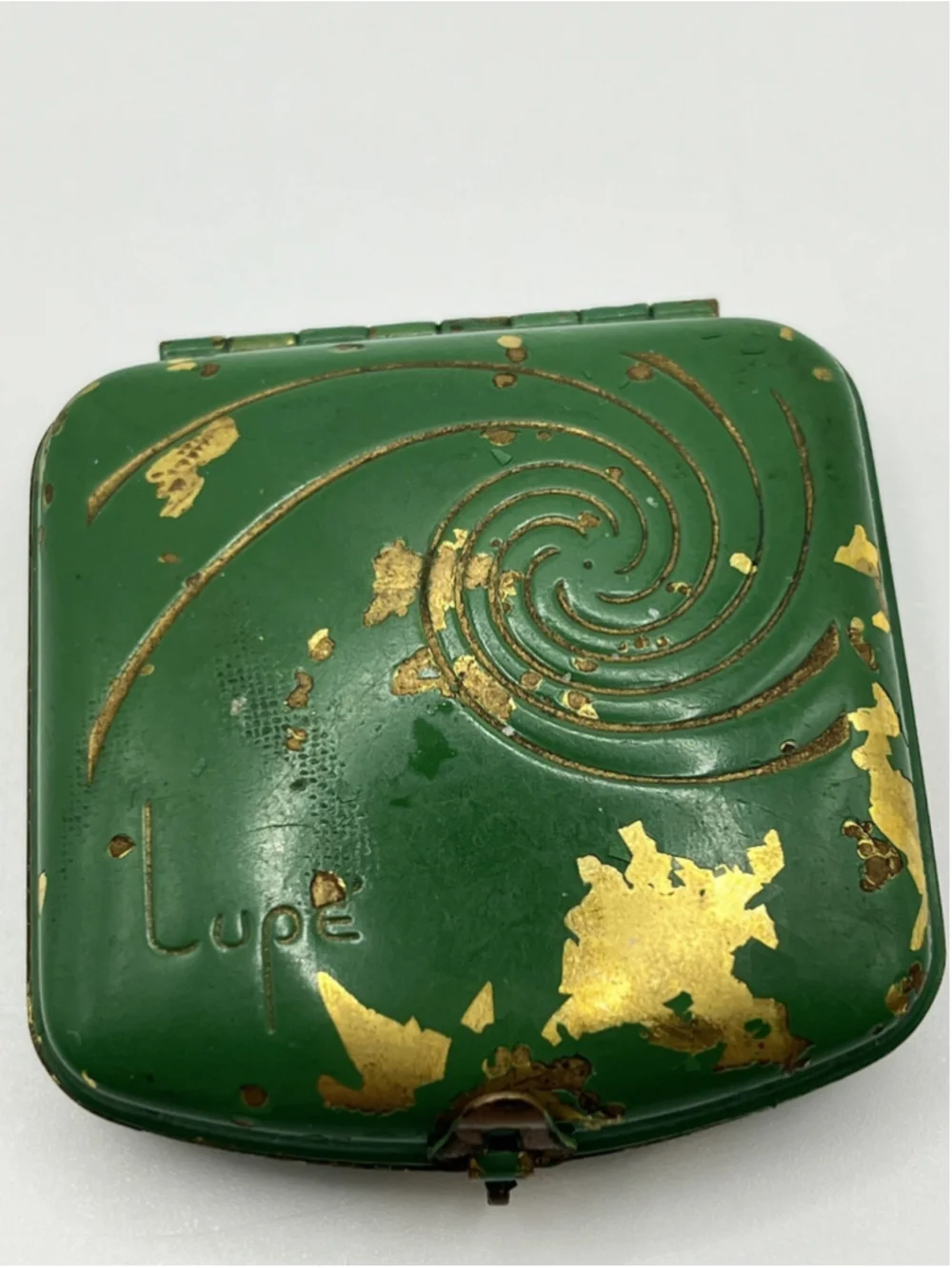 Lupe this vintage